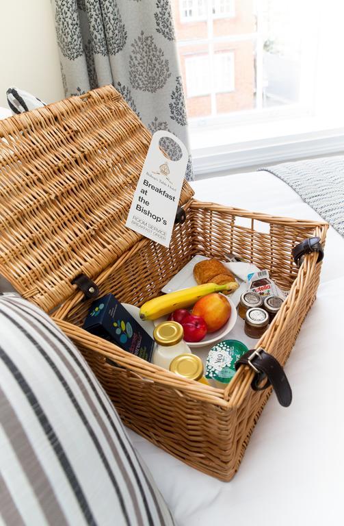 The Bishops Table Hotel Farnham  Bagian luar foto